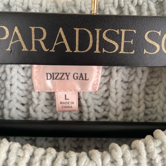 Sweater bundle - Picture 7 of 7